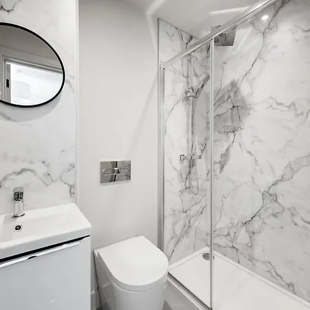 The Maze By Cliftonvalley Apartment Bristol