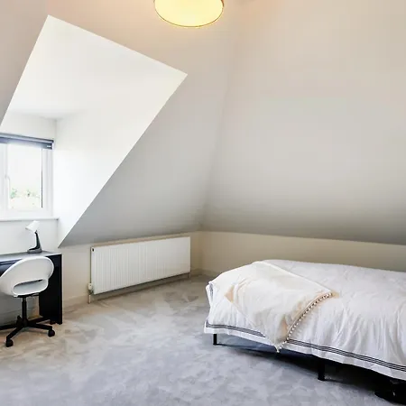 The Maze By Cliftonvalley Apartman